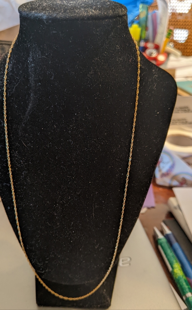 24" 14kt Gold Rope Necklace and 2/ 10kt Gold Rings Bundle